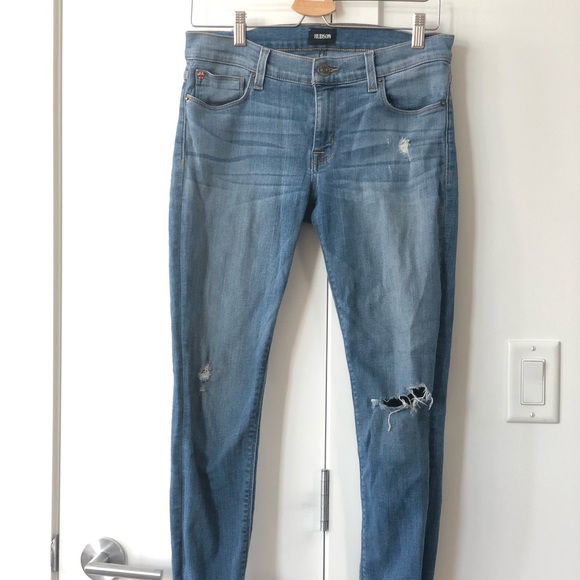 Hudson distressed denim - Picture 2 of 4